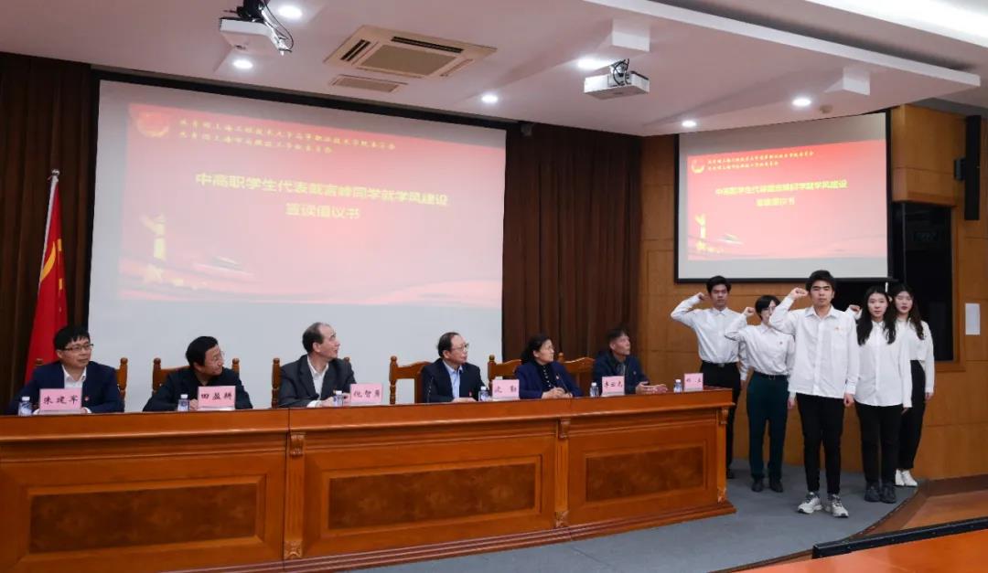 微信图片_20210506155629.jpg 微信图片_20210506155629.jpg