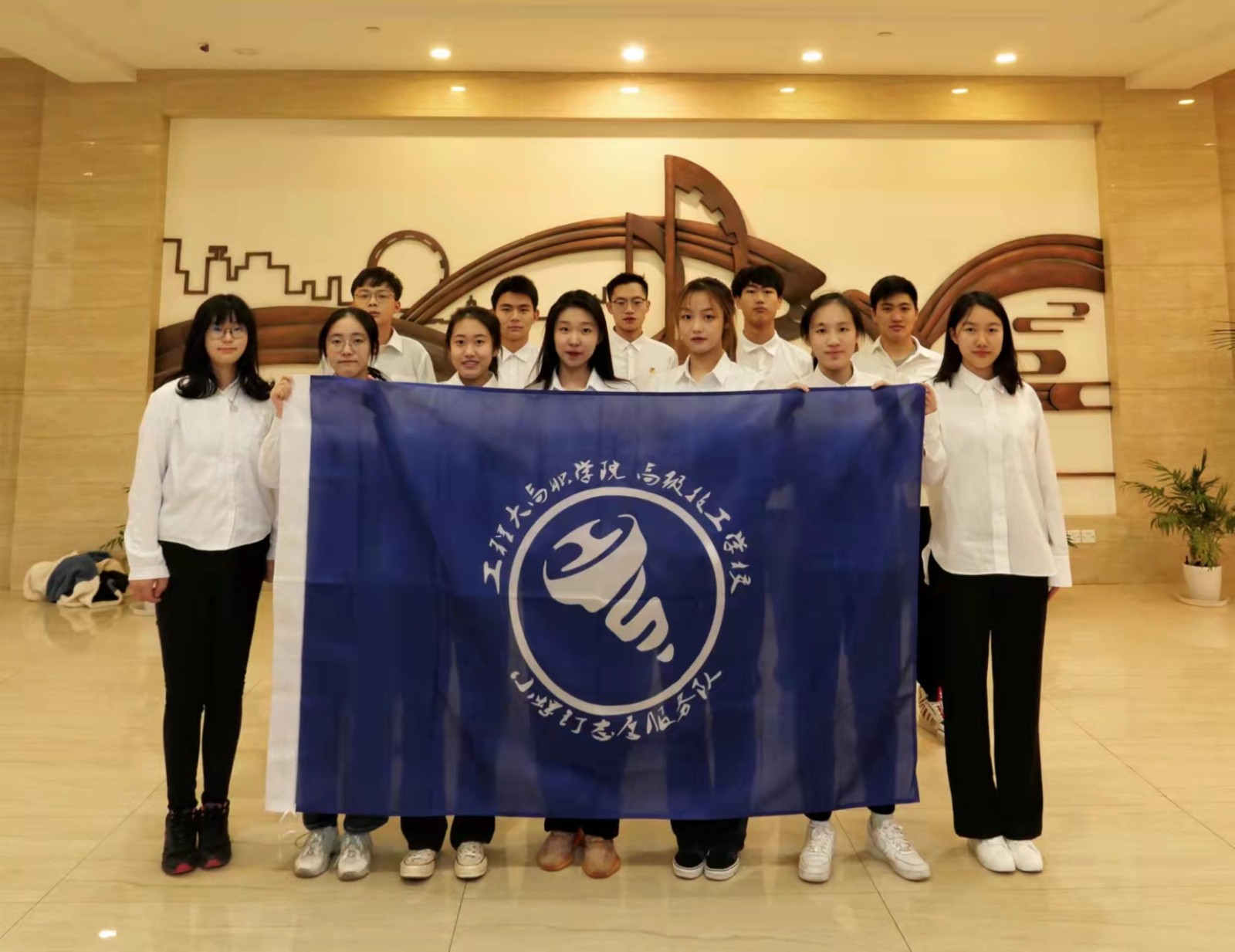 微信图片_20211206210344.jpg 微信图片_20211206210344.jpg
